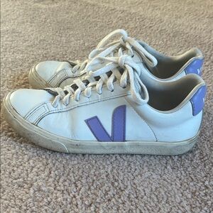 Veja Women's White and Lavender Sneakers